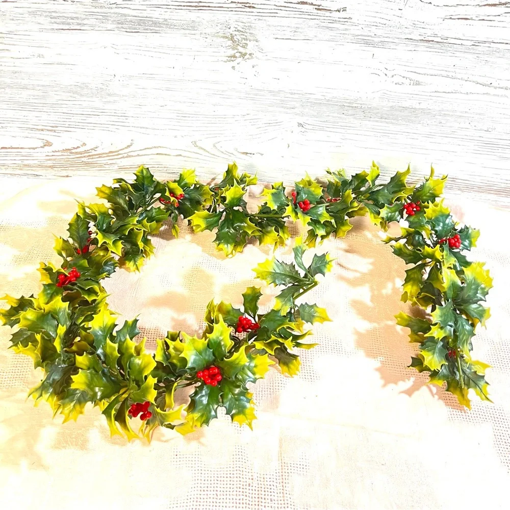 Vintage Christmas garland plastic green red holly decor retro craft